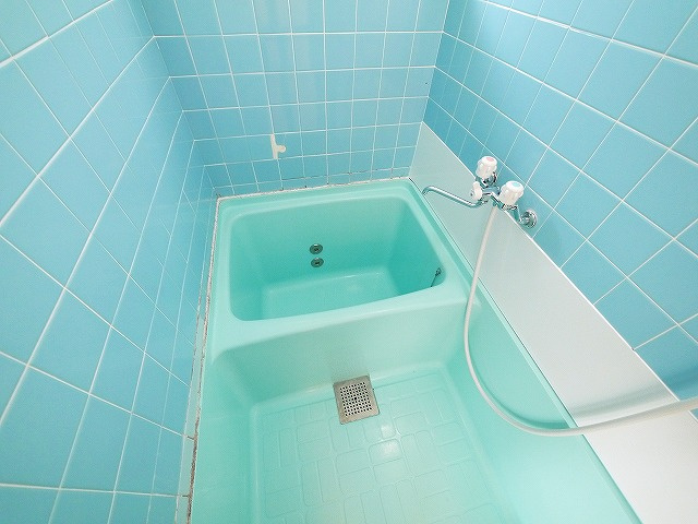 ロイヤル学園前PART-Ⅰの浴室|日々の暮らしに欠かせないお風呂です