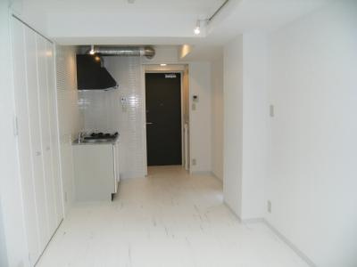 ブローニュかもがわの居間・リビング