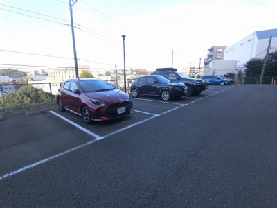 【駐車場】 | 東急鷺沼スカイドエリングＡ棟 | 平置き駐車場です。