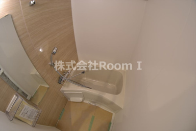 【浴室】 | U-ro松屋町 | コンパクトで使いやすいお風呂です