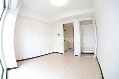 【洋室】 | U-ro松屋町 | 広々とした洋室です