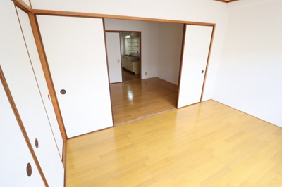 【洋室】 | クラシックビレッジ