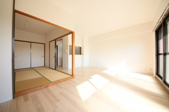 SOLE加木屋の内装