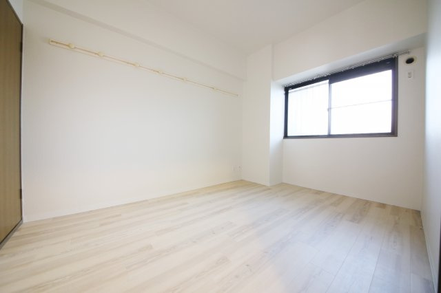 SOLE加木屋の洋室