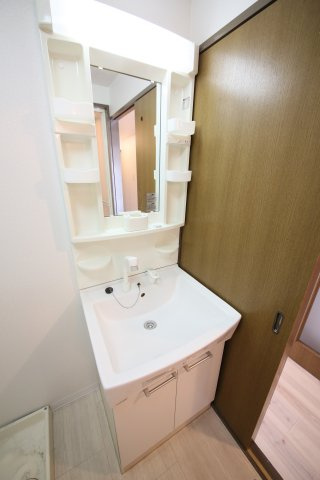 SOLE加木屋の独立洗面台