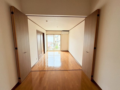 【洋室】 | ラシットハウス