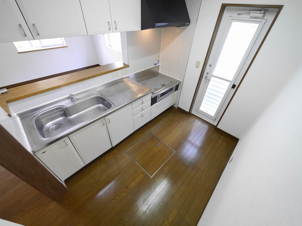 小倉台6丁目戸建のキッチン