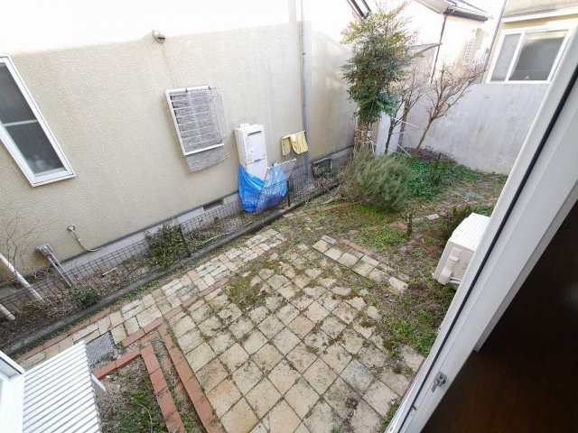小倉台6丁目戸建の庭