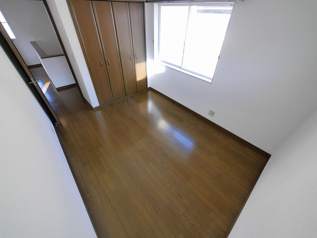 小倉台6丁目戸建の寝室