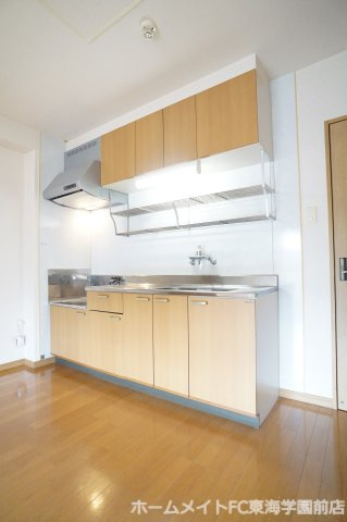 菊池郡菊陽町光の森４丁目の賃貸マンションのキッチン