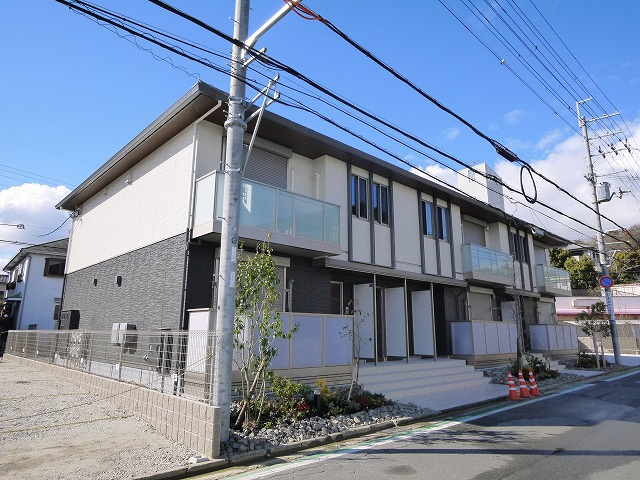 アコージの外観