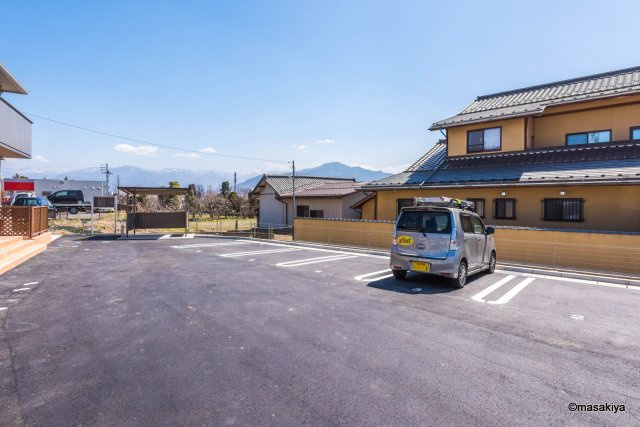 ドリームライフの駐車場