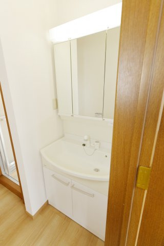 ラ・ドニスハイツの洗面所