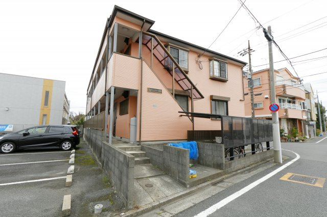 ラ・ドニスハイツの外観