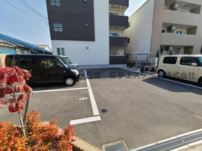 【駐車場】 | ソプラリアⅡ番館