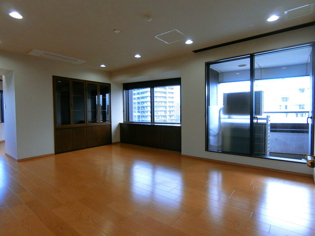 港区港南１丁目の賃貸マンションの洋室