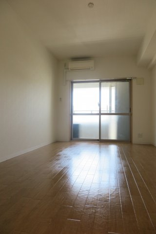 アプライズ西長堀の内装