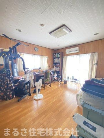 恒久６丁目　中古住宅の洋室|2F洋室