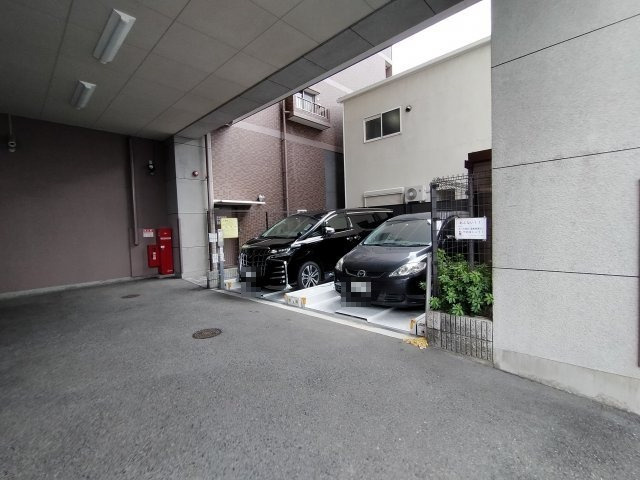 プロパレス新深江アティオスの駐車場|敷地内駐車場です。「