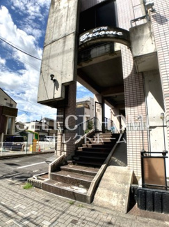 【エントランス】 | 清潔なエントランスです