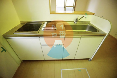 【キッチン】 | ティフベリー | キッチンです。