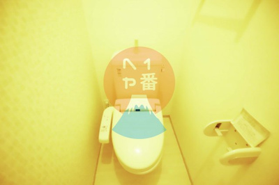 【トイレ】 | ティフベリー | トイレです。