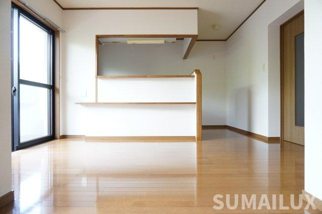 コートプレイス龍田Ⅲの居間・リビング