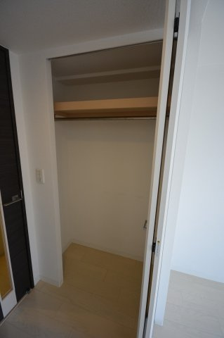レジュールアッシュ難波ＭＩＮＡＭＩ　IIの収納