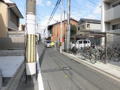 A-mon壬生高樋（エモン壬生高樋）の周辺|前面道路