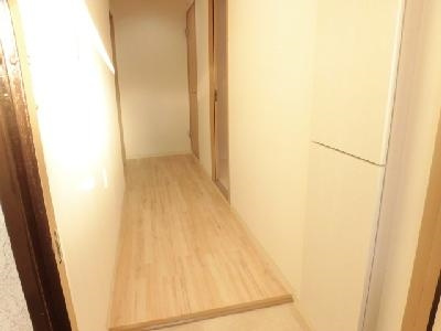 オパス四条の内装|玄関から～
