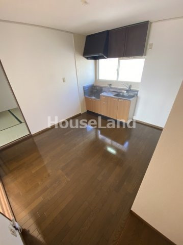 ヤマイチプラザサニータウン園部の居間・リビング