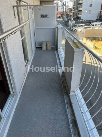 友田町ロイヤルコーポのバルコニー