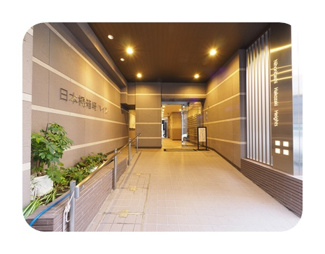 【エントランス】 | 清潔なエントランスです