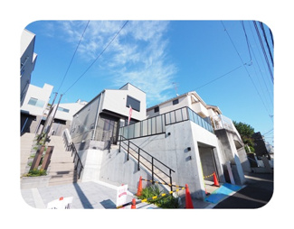 【前面道路含む現地写真】 | 前面道路含む現地写真です