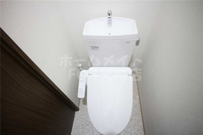 【トイレ】 | AQUA　GALAXY | コンパクトで使いやすいトイレです