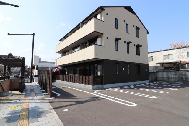 エクセレンテ楓「Excelente 楓」の外観