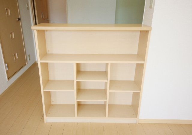 エミリオの内装