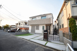 【外観】 | 閑静な住宅街で落ち着いた雰囲気です。お客様のご都合でいつでもご内覧可能で御座います。