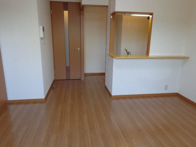 サンハイツの居間・リビング