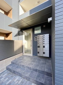 【エントランス】