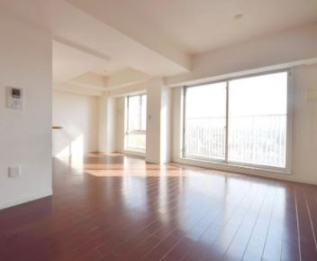 【居間・リビング】 | ドリームタワーキュアレジデンス | 居間です（同物件別部屋の参考写真）