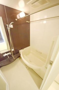 【浴室】 | ドリームタワーキュアレジデンス | 日々の疲れを癒すお風呂付です（同物件別部屋の参考写真）