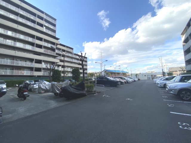 エバーグリーン門真の駐車場|■駐車場の空きは要確認になります♪♪