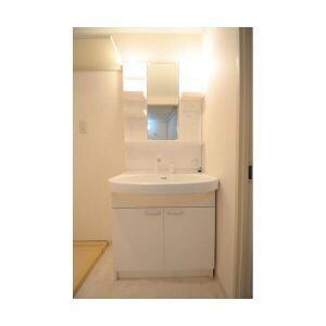 リバティハウスの洗面所