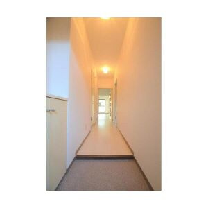 リバティハウスの玄関