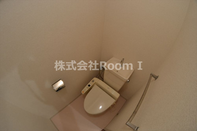 【トイレ】 | エクセルハイム川富 | コンパクトで使いやすいトイレです