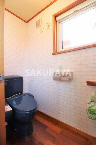 宮﨑方貸事務所住居付のトイレ