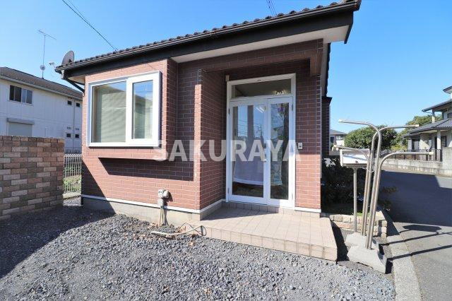 宮﨑方貸事務所住居付のエントランス
