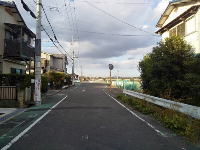 【前面道路含む現地写真】 | 京田辺市東東神屋　中古戸建