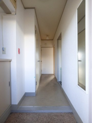 【玄関】 | ダイタ荒川ハイツ１号館